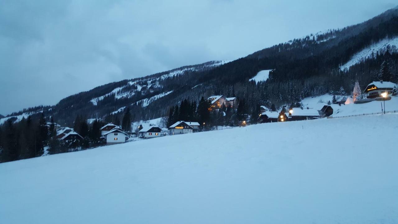 Nockalm Cottage Bad Kleinkirchheim Exterior photo